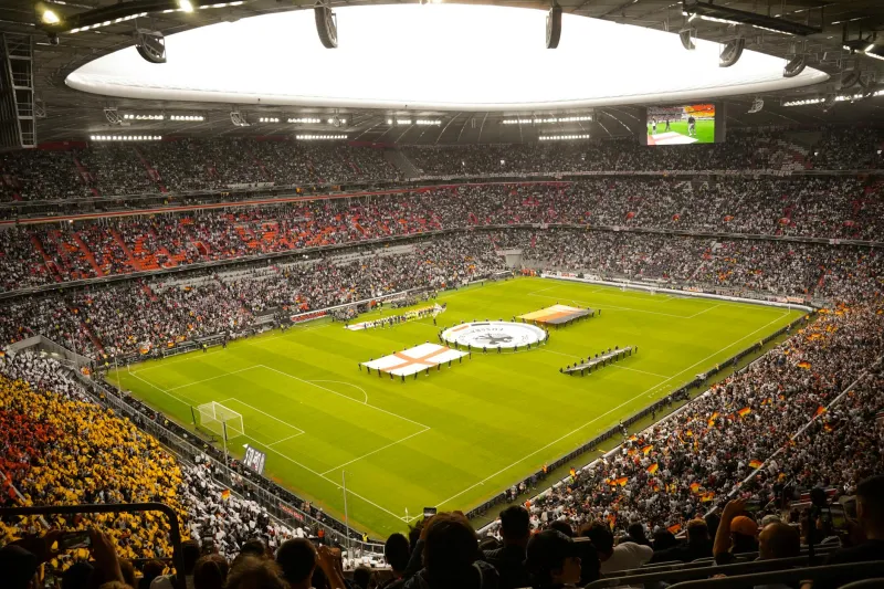 Die Zehn-Minuten-Entscheidung: Wie Bundesliga-Scouts im Jahr 2026 einen Transfer in einer einzigen Spielszene absegnen